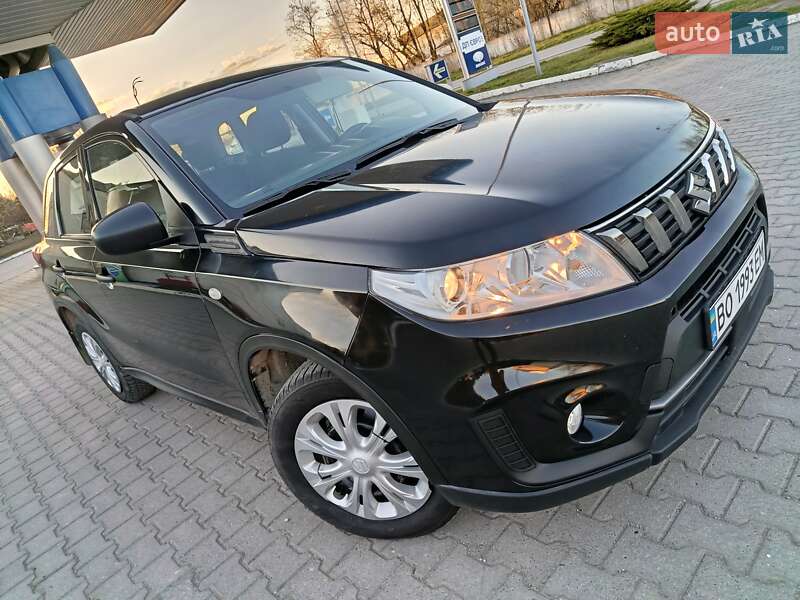 Позашляховик / Кросовер Suzuki Vitara 2021 в Рівному