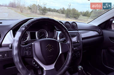 Позашляховик / Кросовер Suzuki Vitara 2019 в 