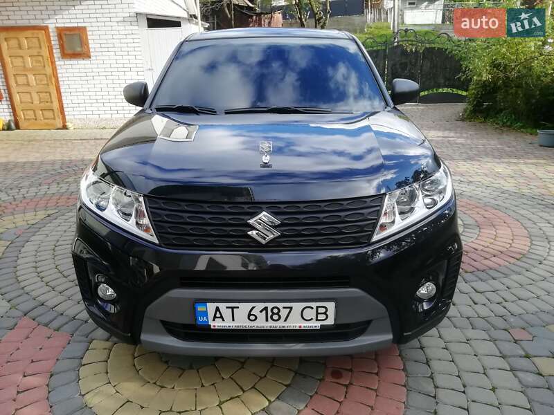 Позашляховик / Кросовер Suzuki Vitara 2017 в Рожнятові
