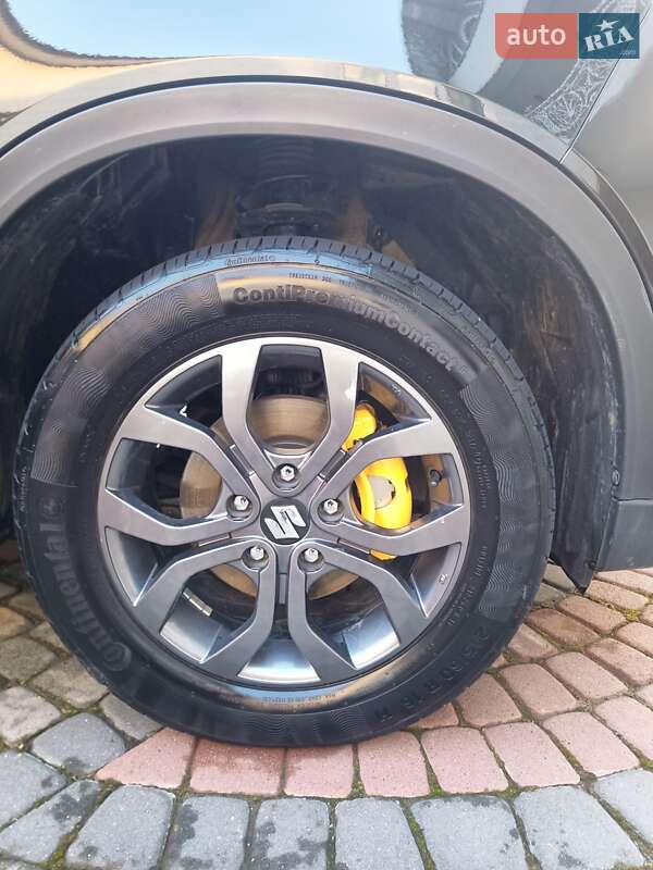 Позашляховик / Кросовер Suzuki Vitara 2017 в Рожнятові