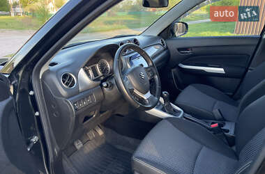 Внедорожник / Кроссовер Suzuki Vitara 2017 в 