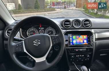 Внедорожник / Кроссовер Suzuki Vitara 2019 в 