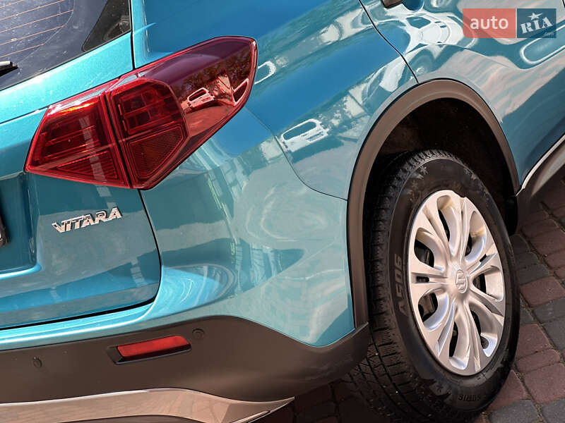 Позашляховик / Кросовер Suzuki Vitara 2021 в Івано-Франківську
