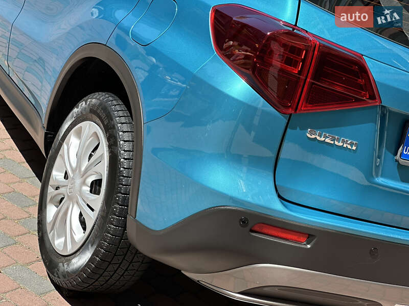 Позашляховик / Кросовер Suzuki Vitara 2021 в Івано-Франківську