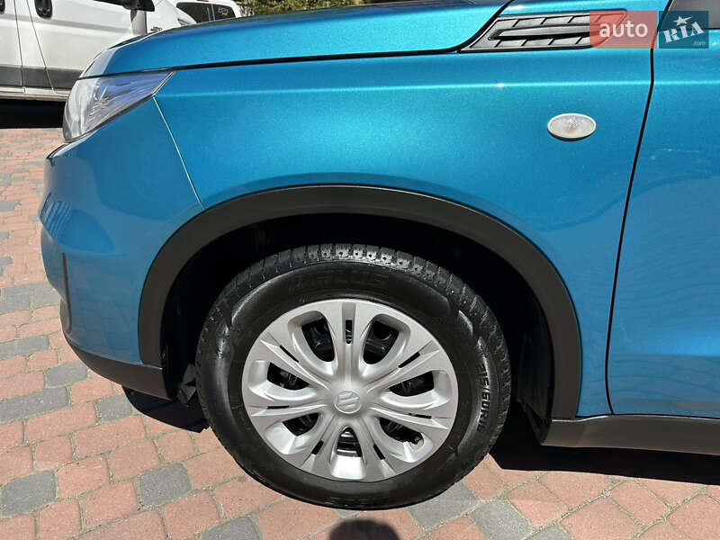 Позашляховик / Кросовер Suzuki Vitara 2021 в Івано-Франківську
