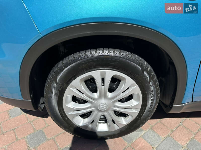 Позашляховик / Кросовер Suzuki Vitara 2021 в Івано-Франківську