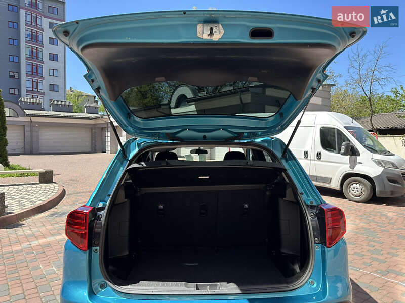 Позашляховик / Кросовер Suzuki Vitara 2021 в Івано-Франківську