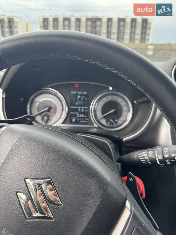 Внедорожник / Кроссовер Suzuki Vitara 2019 в Киеве