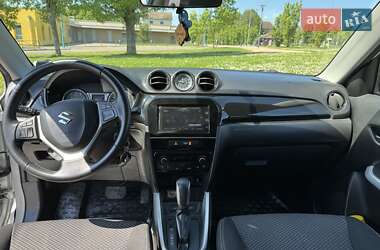 Внедорожник / Кроссовер Suzuki Vitara 2015 в 