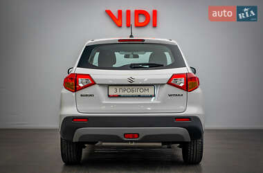Позашляховик / Кросовер Suzuki Vitara 2016 в 