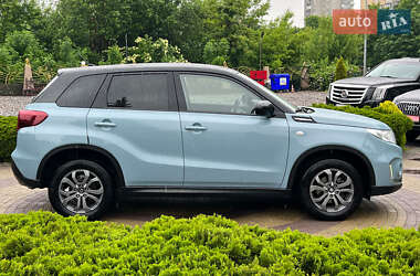 Внедорожник / Кроссовер Suzuki Vitara 2022 в 