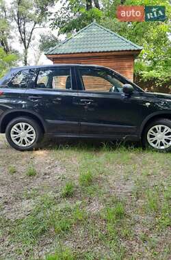 Внедорожник / Кроссовер Suzuki Vitara 2019 в Киеве