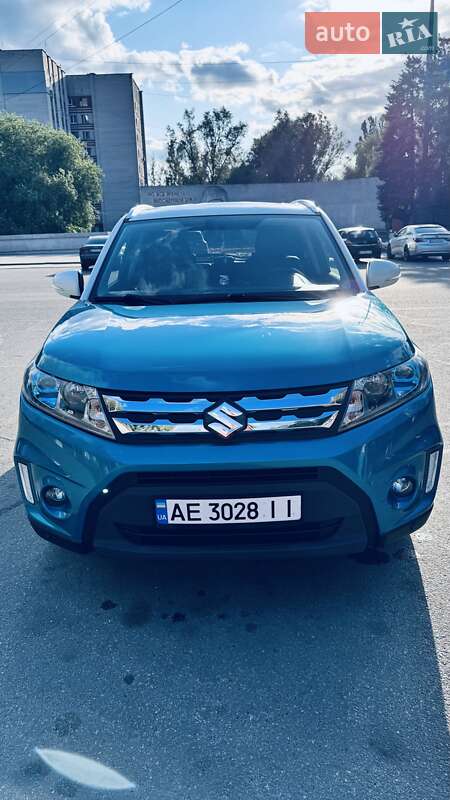 Внедорожник / Кроссовер Suzuki Vitara 2015 в 