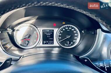 Внедорожник / Кроссовер Suzuki Vitara 2015 в 