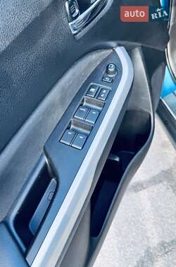 Внедорожник / Кроссовер Suzuki Vitara 2015 в 