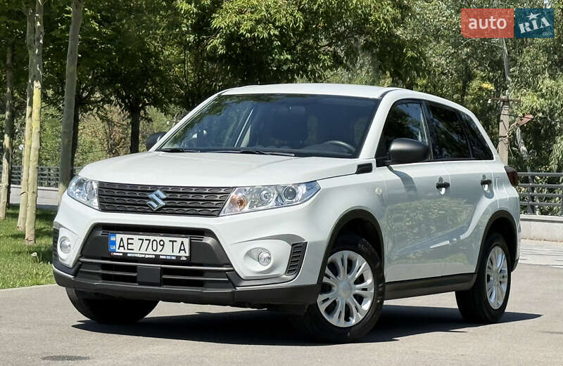 Внедорожник / Кроссовер Suzuki Vitara 2023 в Днепре