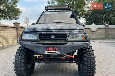 Позашляховик / Кросовер Suzuki Vitara 1992 в Чернівцях