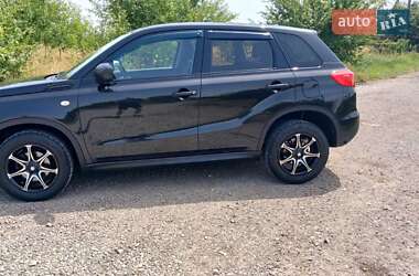 Внедорожник / Кроссовер Suzuki Vitara 2016 в Ивано-Франковске