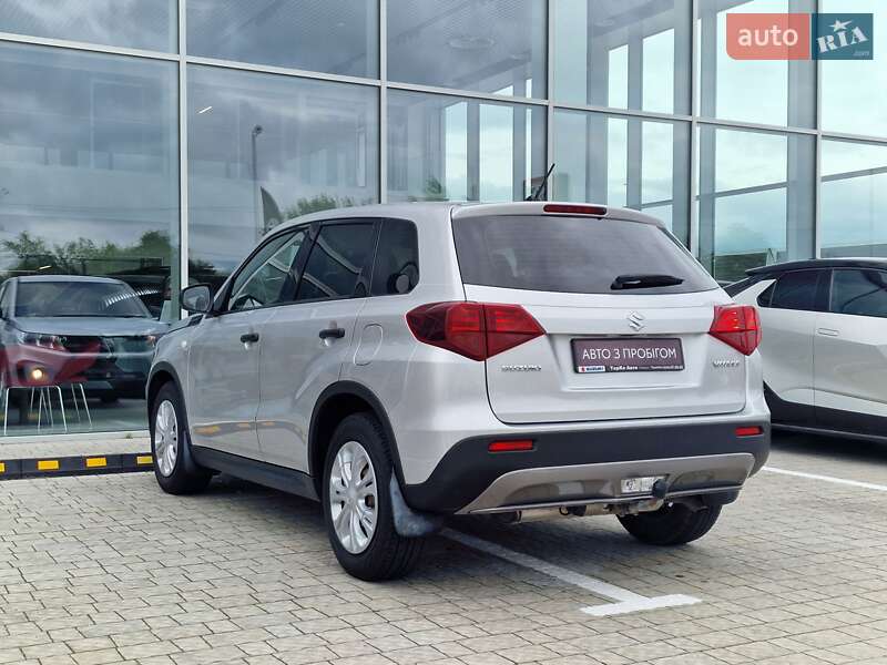 Позашляховик / Кросовер Suzuki Vitara 2021 в Рівному