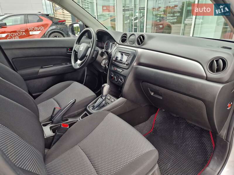 Позашляховик / Кросовер Suzuki Vitara 2021 в Рівному