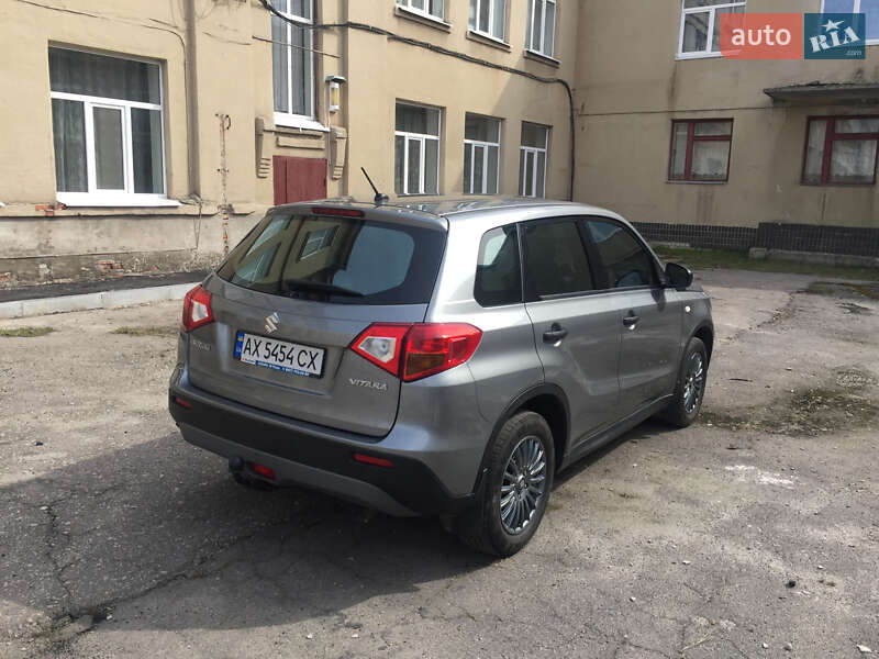Позашляховик / Кросовер Suzuki Vitara 2017 в Харкові