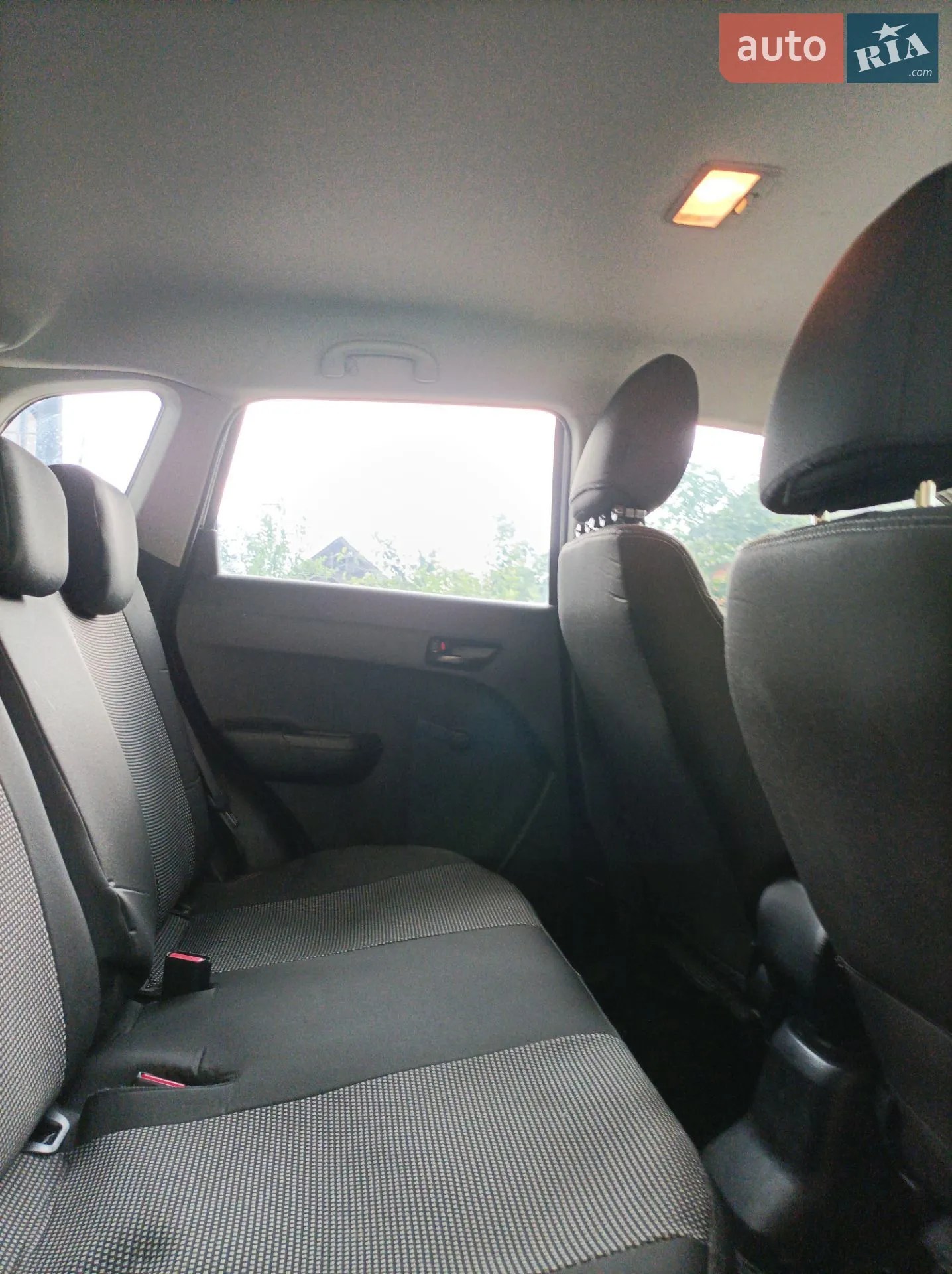 Suzuki Vitara 2015 VIN TSMLYE21S00126796 фото оголошення 6 з 17