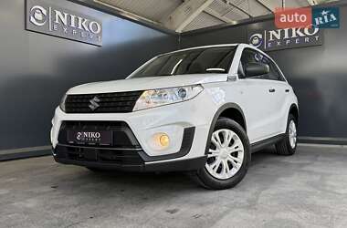 Внедорожник / Кроссовер Suzuki Vitara 2023 в Киеве