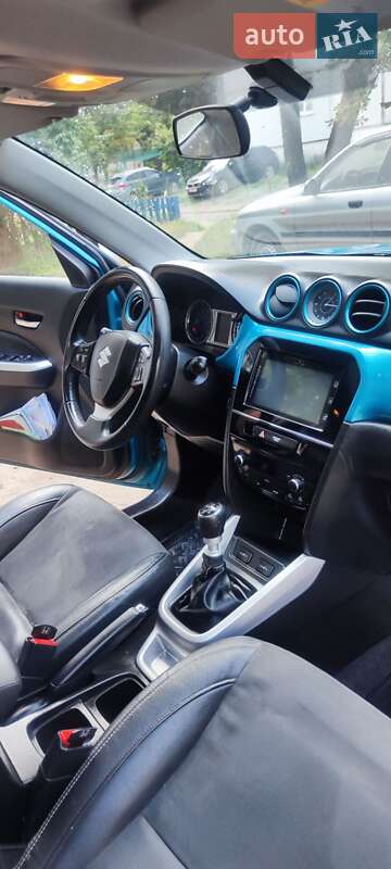 Внедорожник / Кроссовер Suzuki Vitara 2016 в Черкассах фото 31 Внедорожник / Кроссовер Suzuki Vitara 2016 в Черкассах