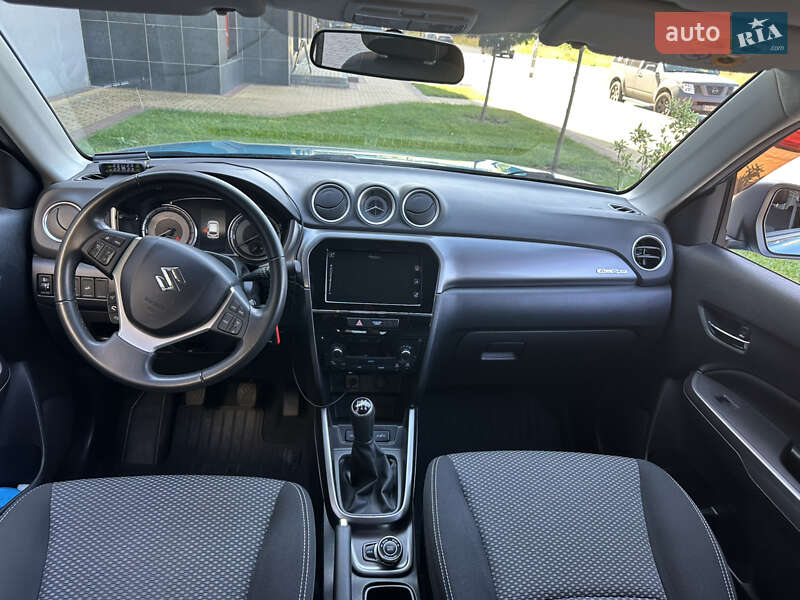 Внедорожник / Кроссовер Suzuki Vitara 2021 в Киеве