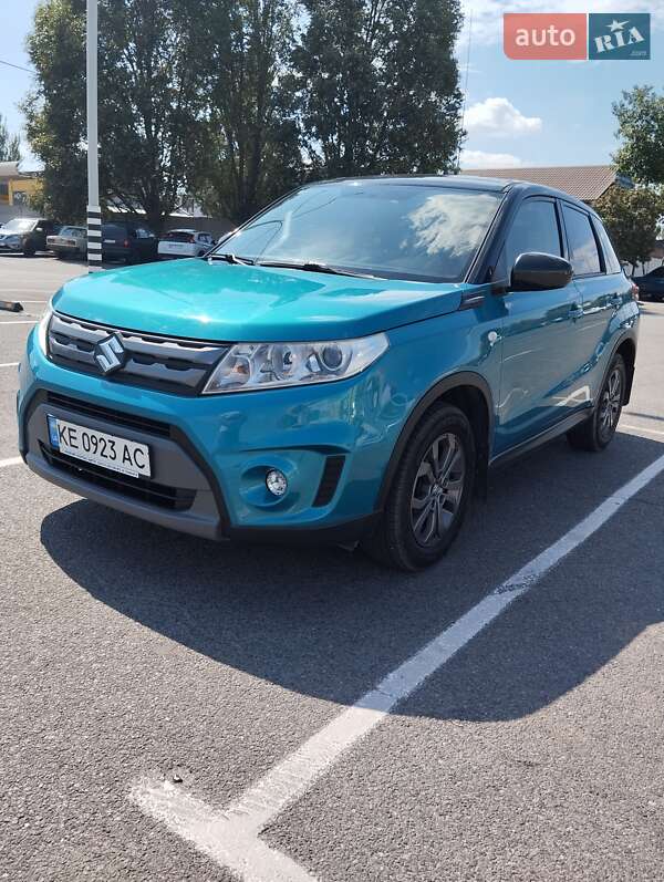 Позашляховик / Кросовер Suzuki Vitara 2016 в Дніпрі