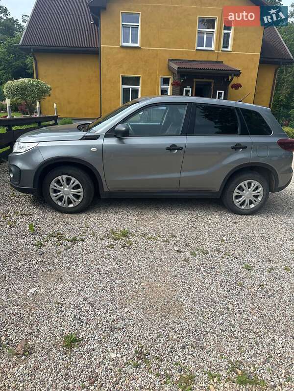 Suzuki Vitara 2020