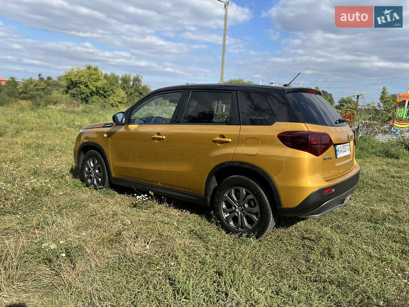 Позашляховик / Кросовер Suzuki Vitara 2021 в Києві