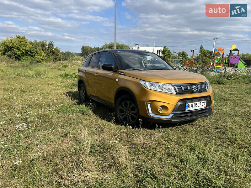 Позашляховик / Кросовер Suzuki Vitara 2021 в Києві