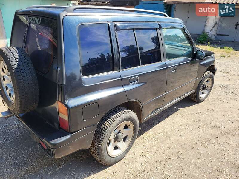 Внедорожник / Кроссовер Suzuki Vitara 1997 в Кривом Роге