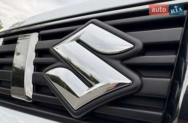 Внедорожник / Кроссовер Suzuki Vitara 2023 в 