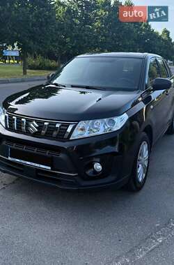 Внедорожник / Кроссовер Suzuki Vitara 2020 в Киеве