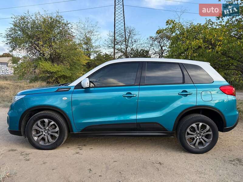 Внедорожник / Кроссовер Suzuki Vitara 2017 в Днепре