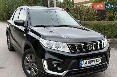 Позашляховик / Кросовер Suzuki Vitara 2019 в Києві