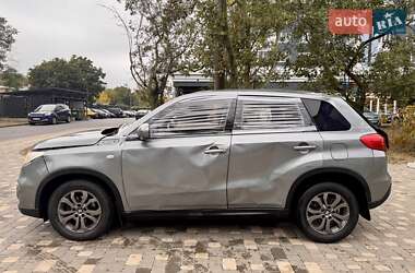Внедорожник / Кроссовер Suzuki Vitara 2016 в Одессе