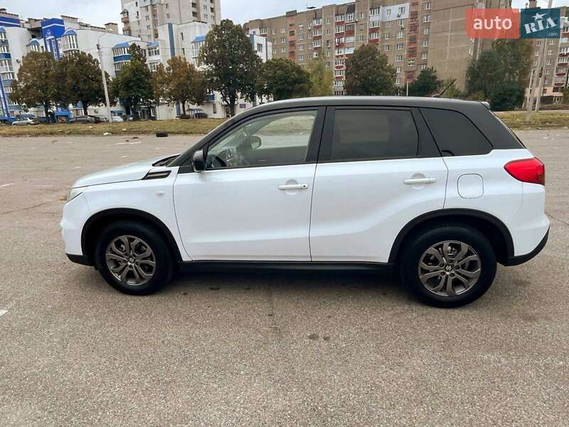 Внедорожник / Кроссовер Suzuki Vitara 2016 в Чернигове фото 6 Внедорожник / Кроссовер Suzuki Vitara 2016 в Чернигове