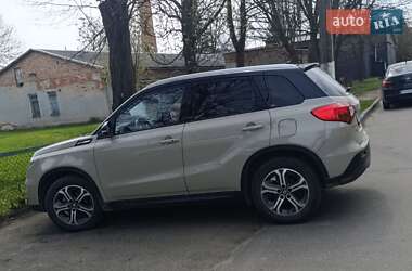 Позашляховик / Кросовер Suzuki Vitara 2017 в Коломиї