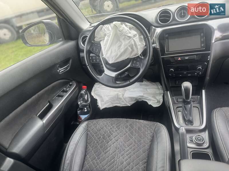 Позашляховик / Кросовер Suzuki Vitara 2019 в Білогородці