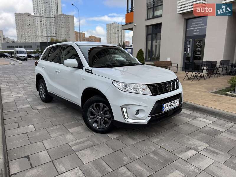Позашляховик / Кросовер Suzuki Vitara 2023 в Києві фото 2 Позашляховик / Кросовер Suzuki Vitara 2023 в Києві