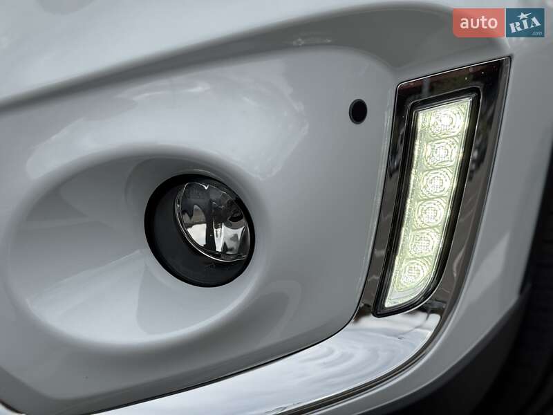 Позашляховик / Кросовер Suzuki Vitara 2023 в Києві фото 48 Позашляховик / Кросовер Suzuki Vitara 2023 в Києві