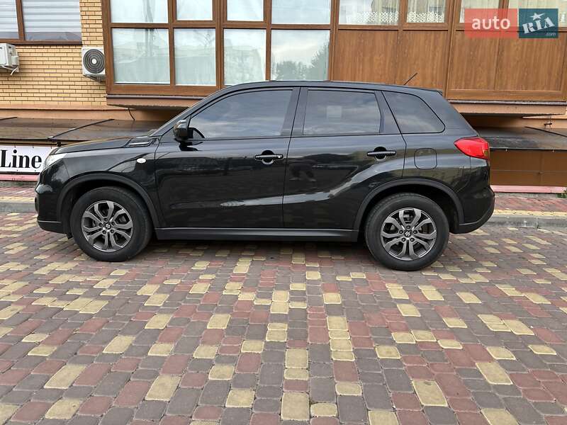 Позашляховик / Кросовер Suzuki Vitara 2017 в Вінниці