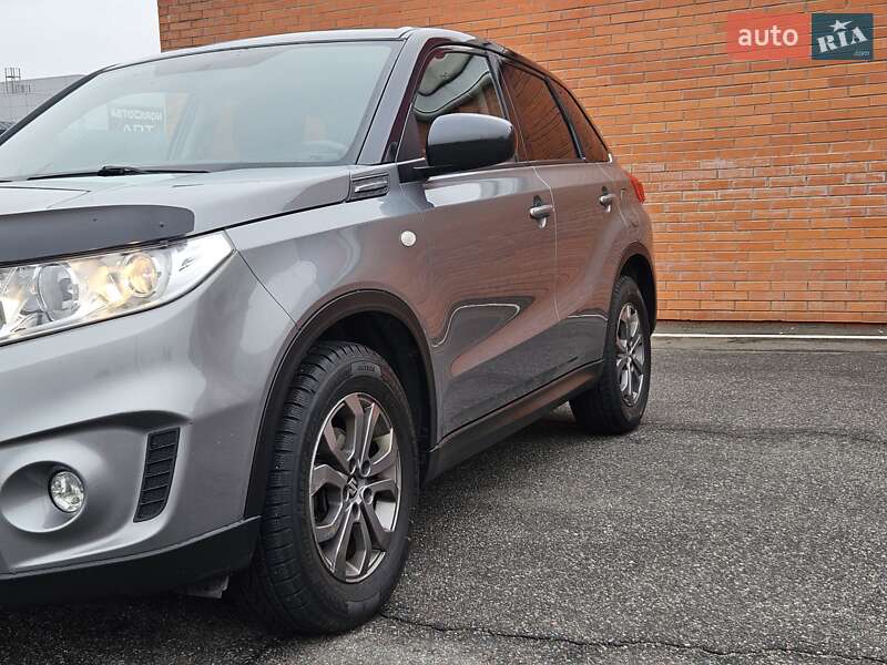 Внедорожник / Кроссовер Suzuki Vitara 2016 в Киеве фото 11 Внедорожник / Кроссовер Suzuki Vitara 2016 в Киеве