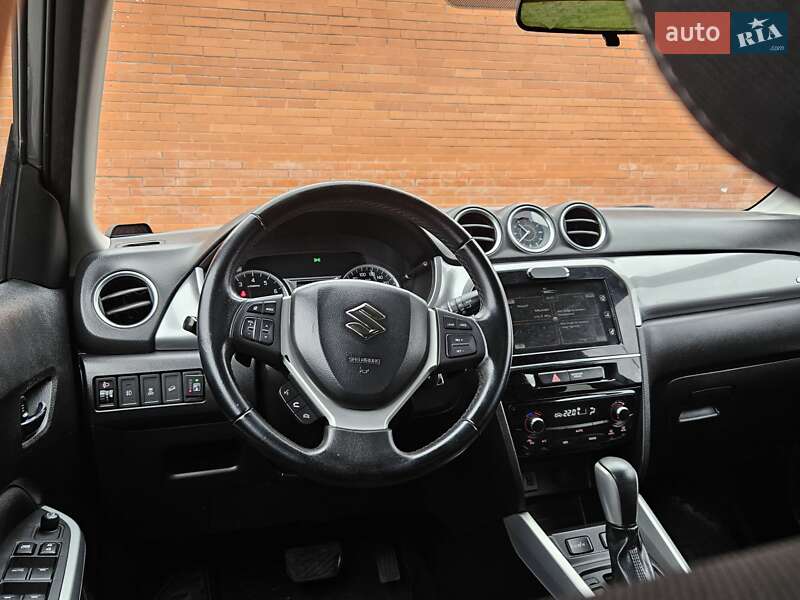 Внедорожник / Кроссовер Suzuki Vitara 2016 в Киеве фото 30 Внедорожник / Кроссовер Suzuki Vitara 2016 в Киеве