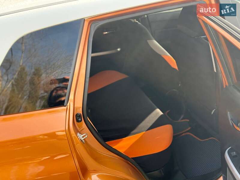 Внедорожник / Кроссовер Suzuki Vitara 2018 в Богуславе