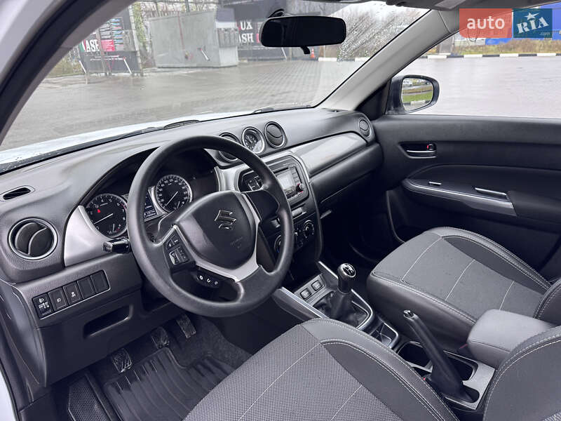Внедорожник / Кроссовер Suzuki Vitara 2017 в Хмельницком фото 11 Внедорожник / Кроссовер Suzuki Vitara 2017 в Хмельницком