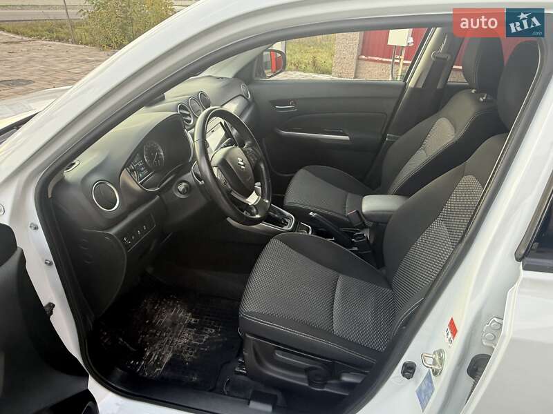Внедорожник / Кроссовер Suzuki Vitara 2020 в Тячеве фото 17 Внедорожник / Кроссовер Suzuki Vitara 2020 в Тячеве
